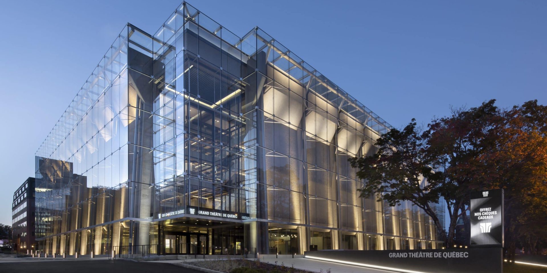 New Structural Glass Shell | Grand Théâtre de Québec