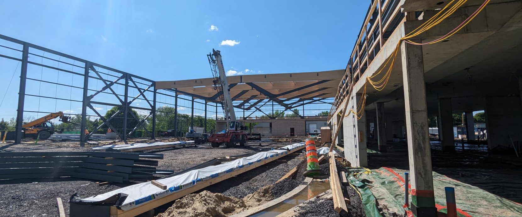 CentreSportifMontrealOuest_ELEMA_Chantier (3)